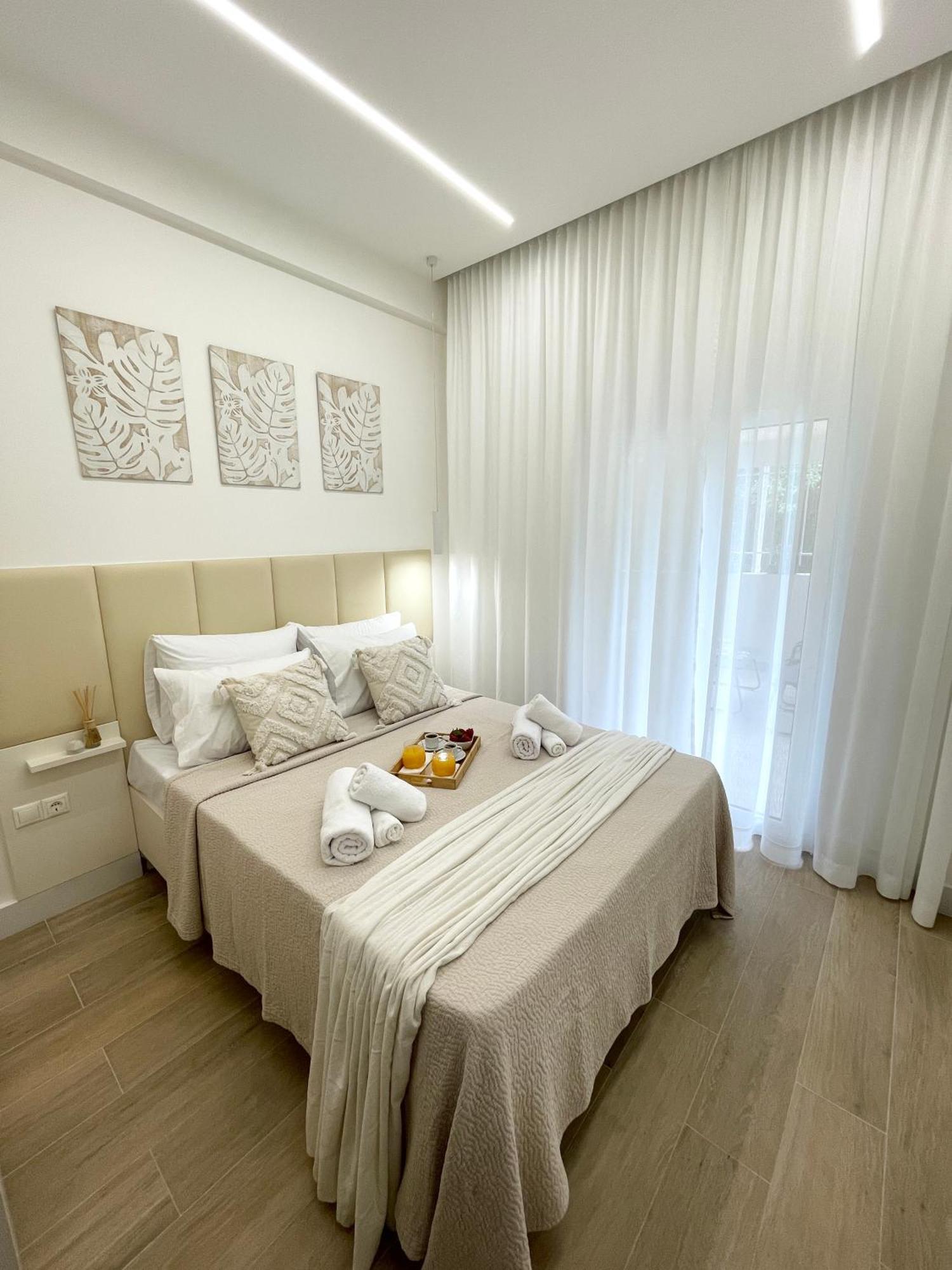 Aurora Apartment , In The Heart Of Афины Экстерьер фото